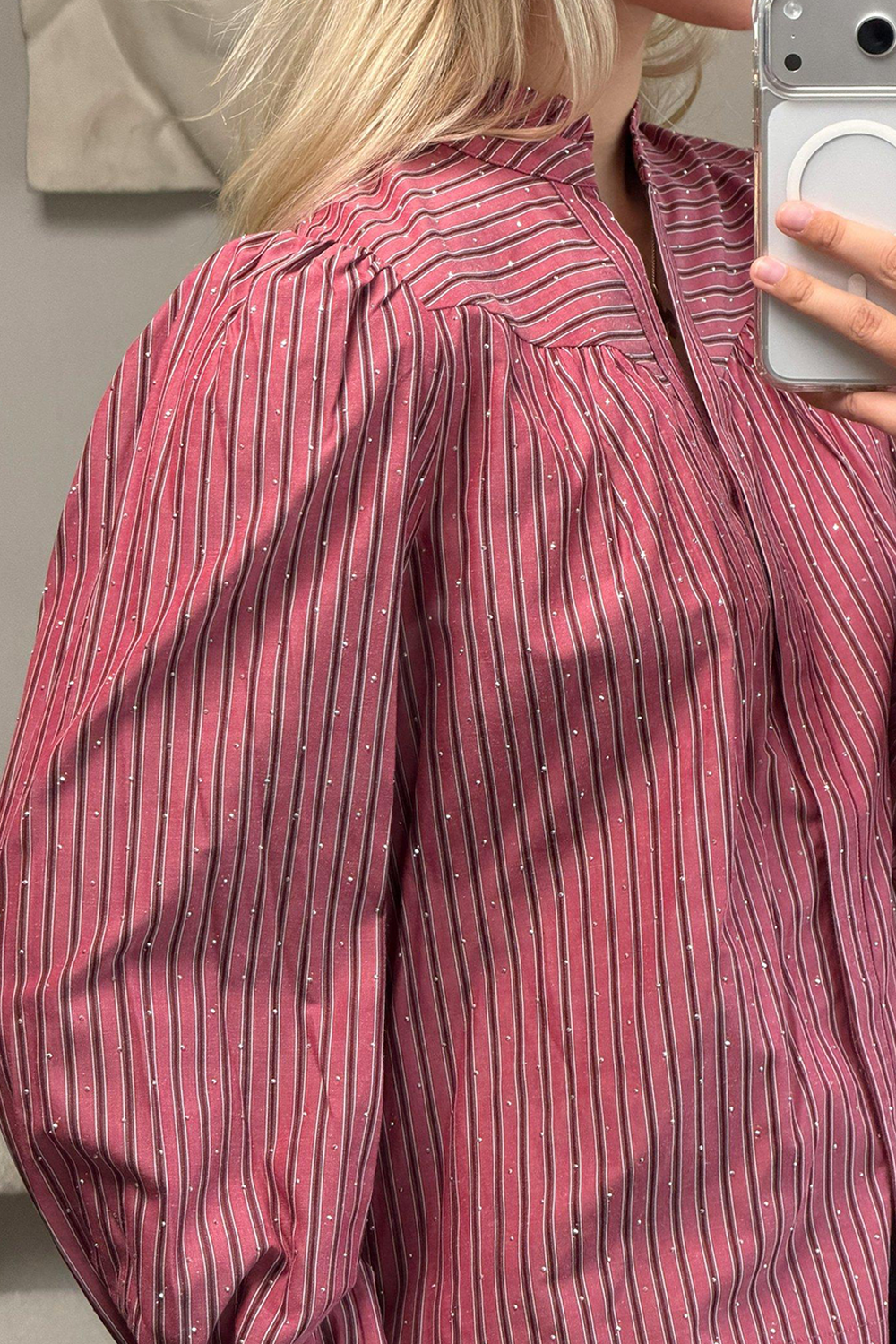Astrida Soft Stripe Stone Bluse