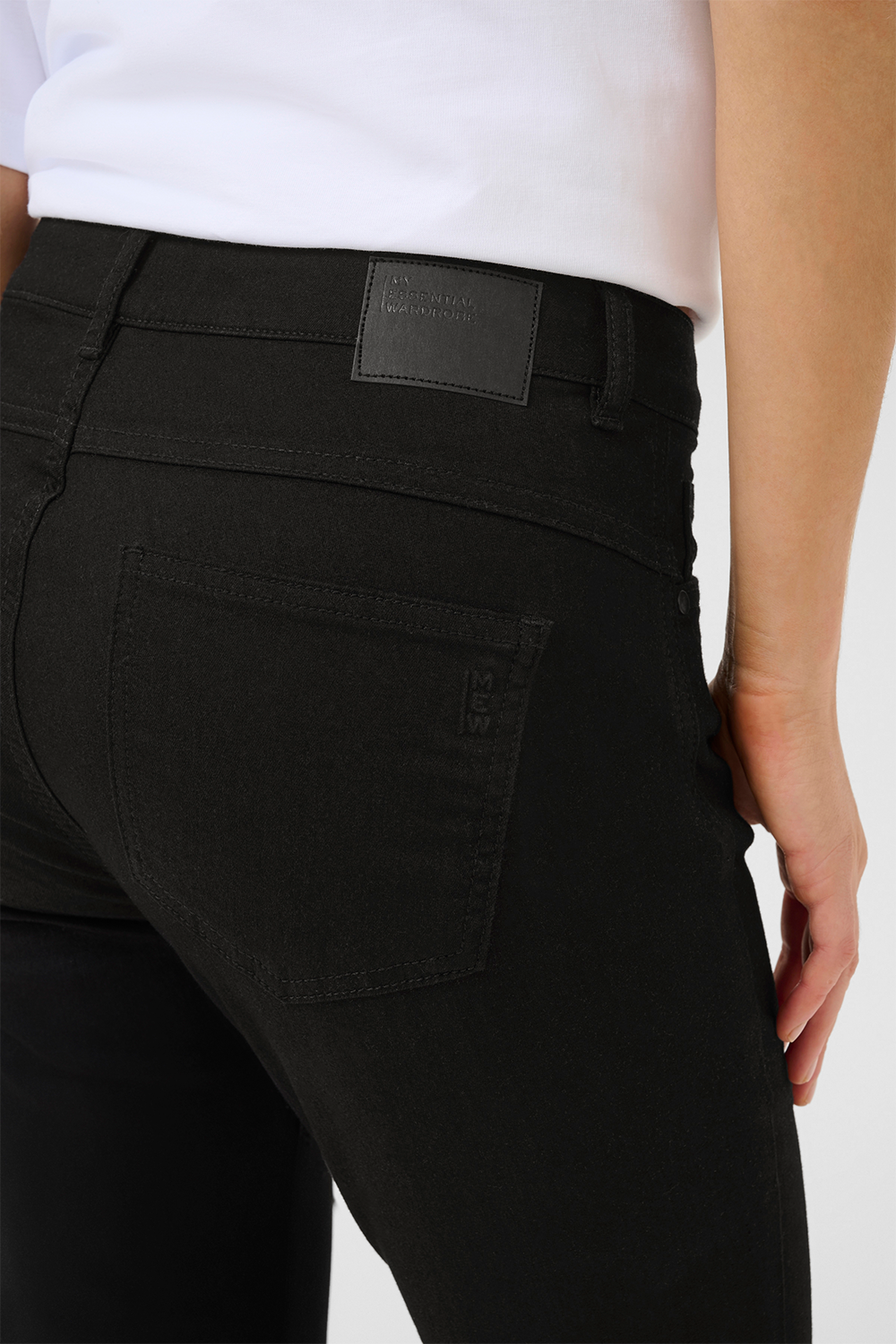 CerolMW 103 Capri Jeans