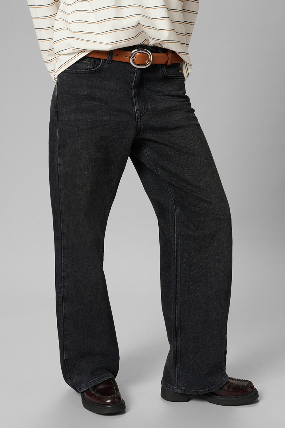 05 THE LOUIS HIGH WIDE Jeans
