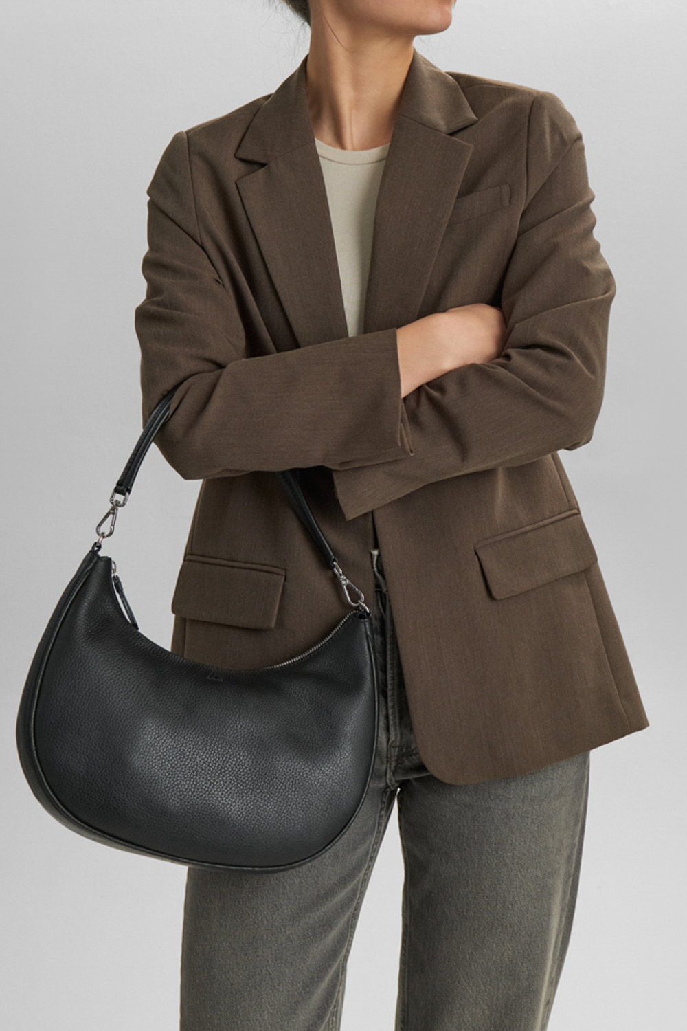 NoviaMBG Taske, Grain
