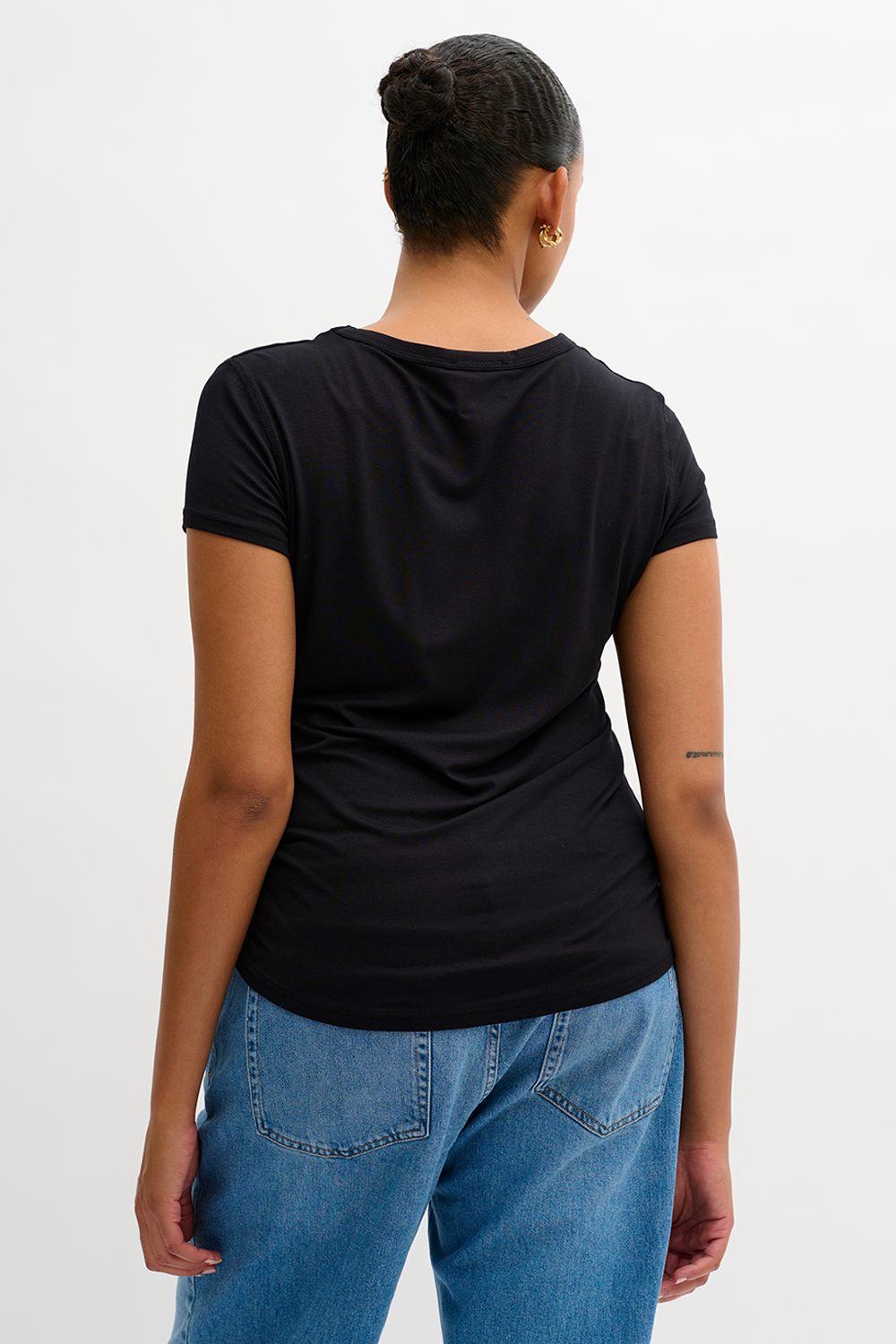 16 The Modal T-shirt