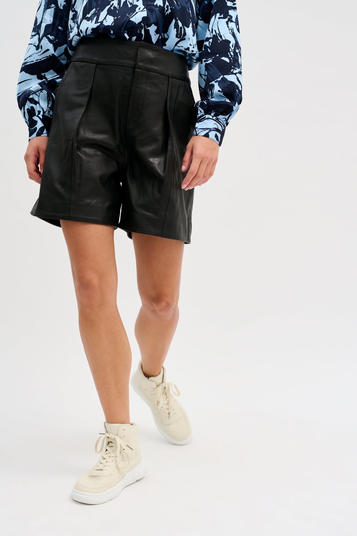 12 Lædershorts