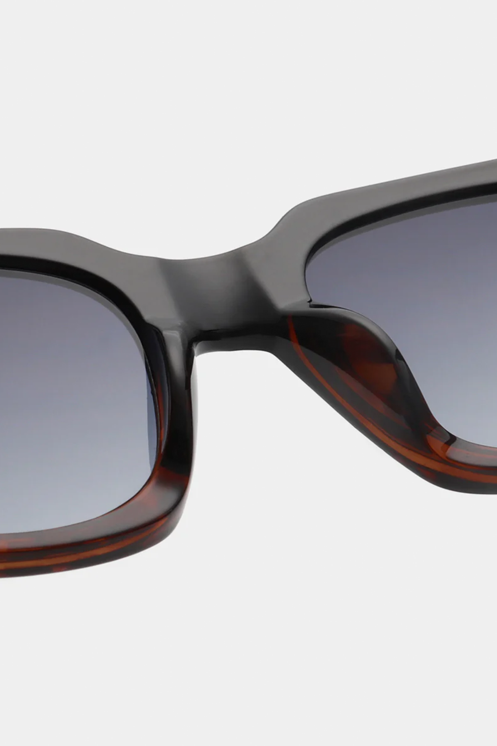 Nancy Solbrille