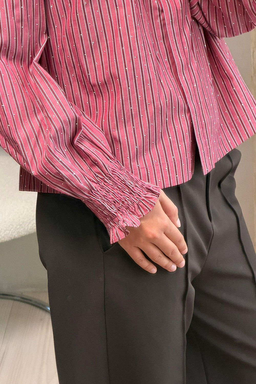 Astrida Soft Stripe Stone Bluse