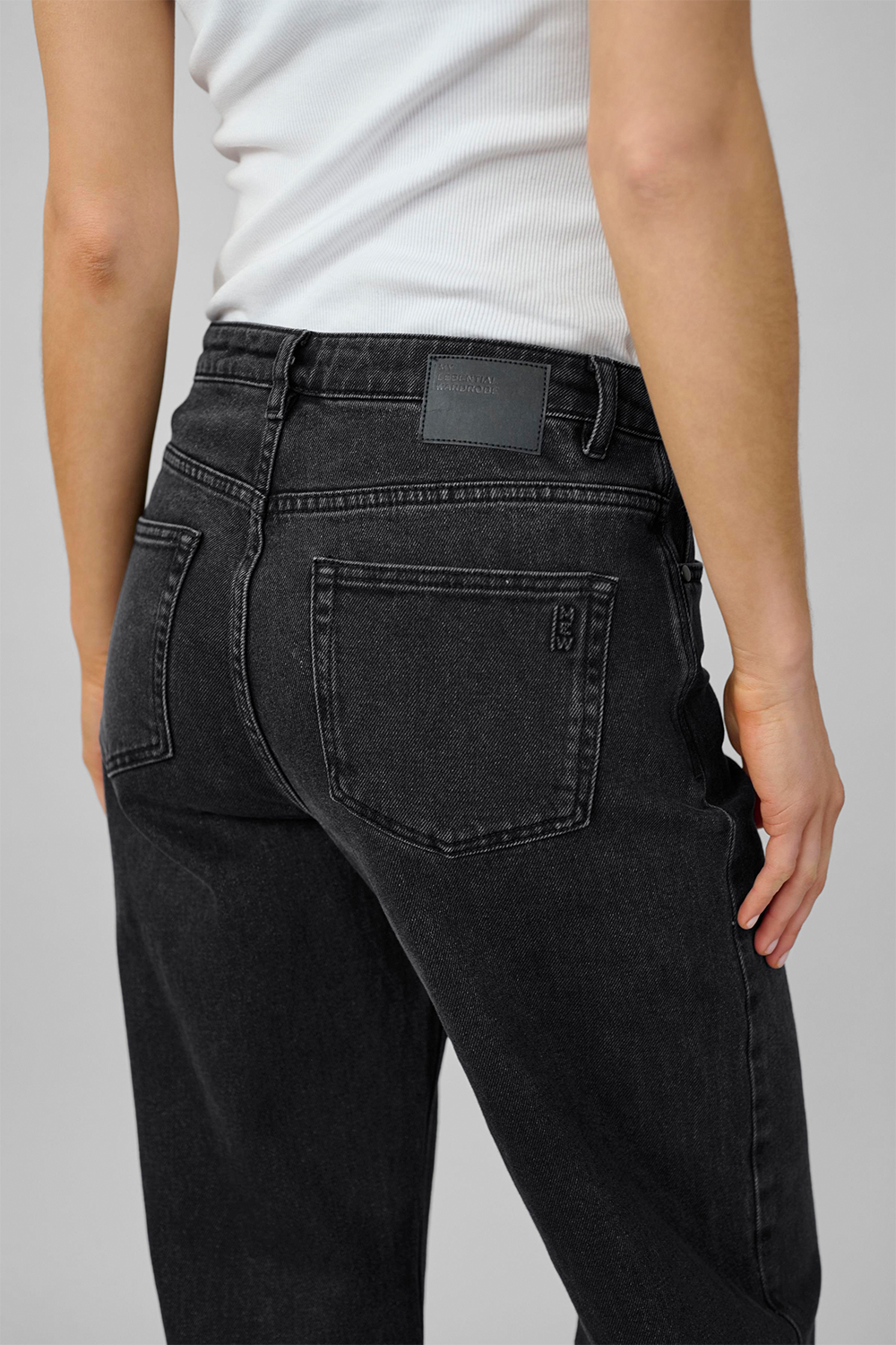05 THE LOUIS HIGH WIDE Jeans