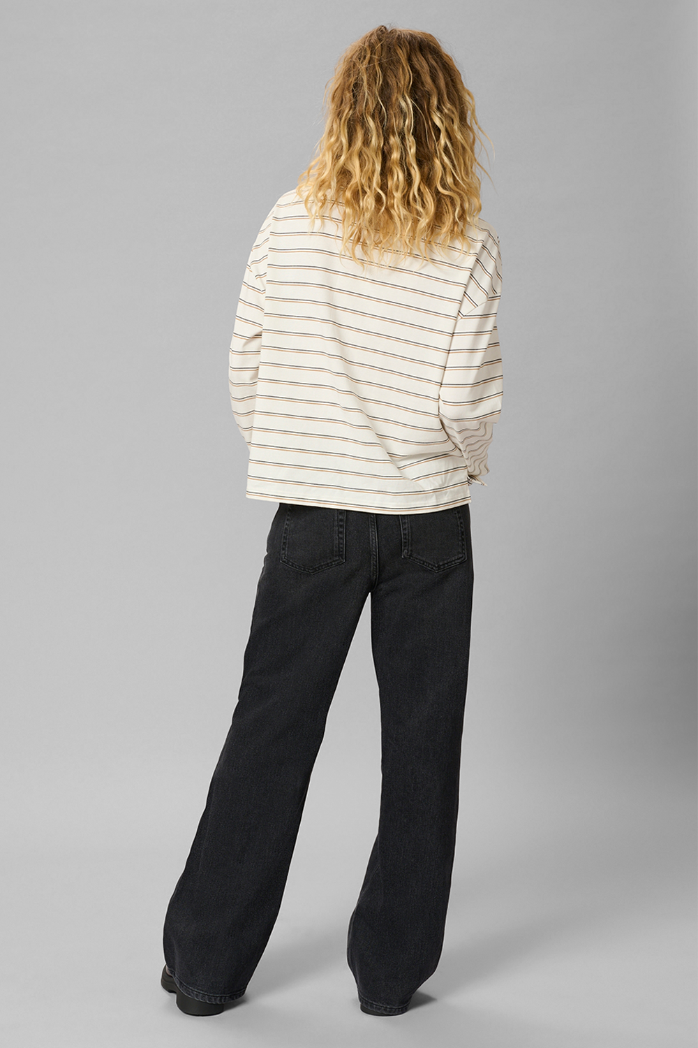 05 THE LOUIS HIGH WIDE Jeans