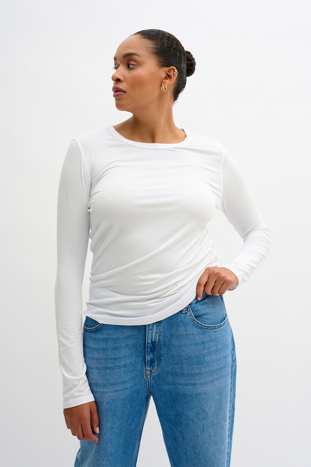 18 The Modal Bluse